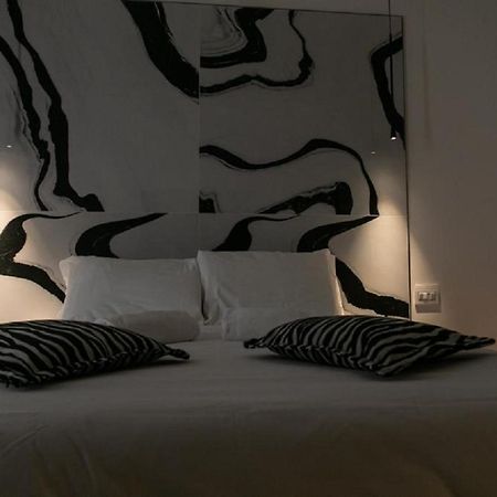 Bhr Cavour 150 Hotel Рим Екстериор снимка