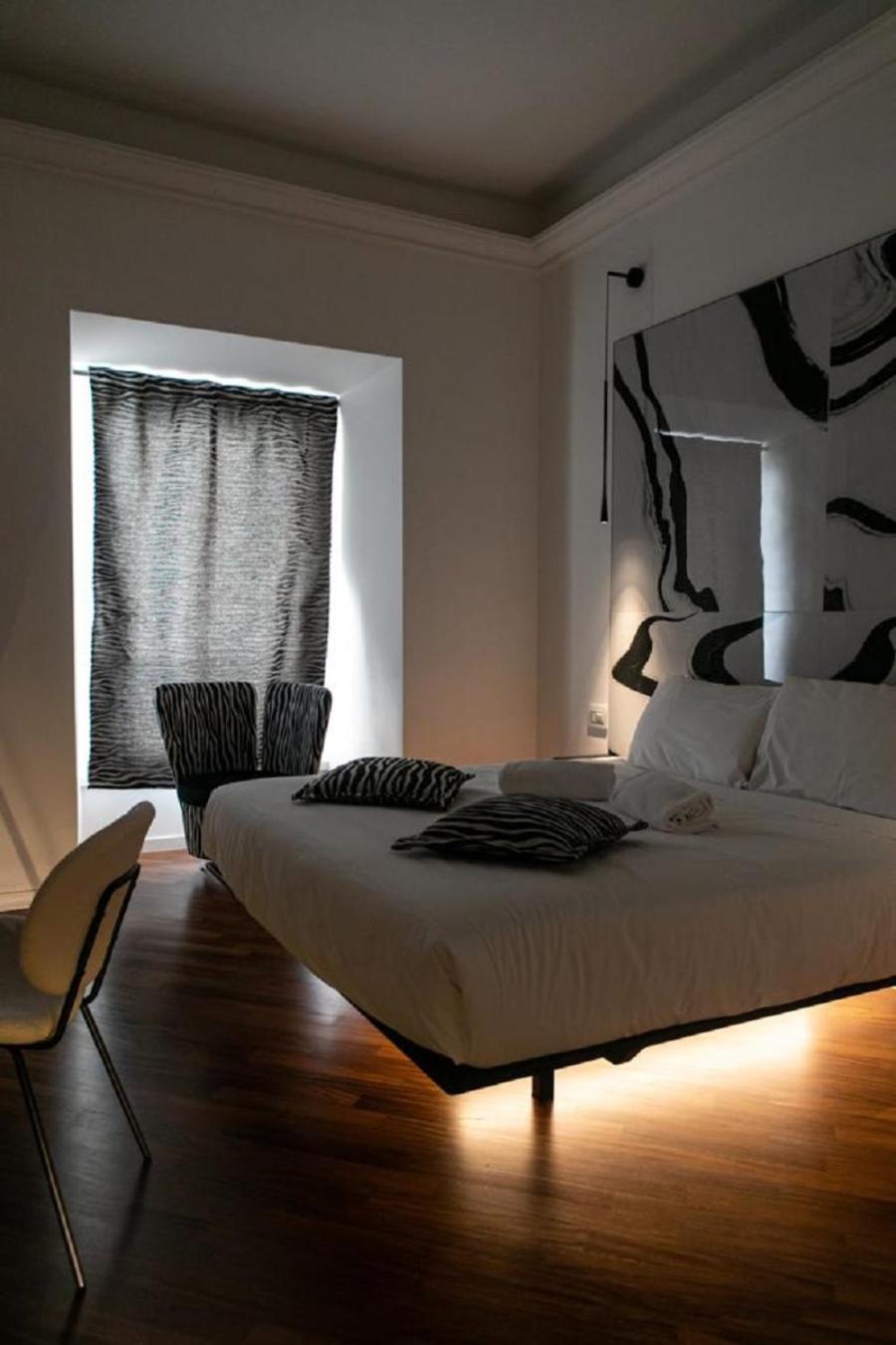 Bhr Cavour 150 Hotel Рим Екстериор снимка