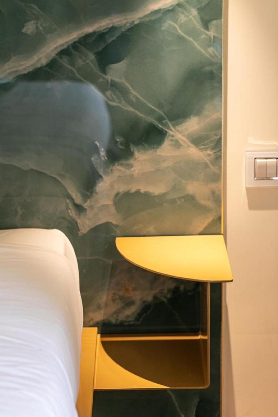 Bhr Cavour 150 Hotel Рим Екстериор снимка