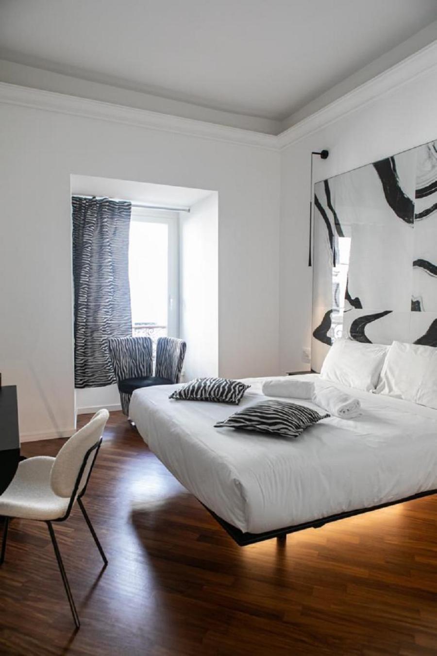 Bhr Cavour 150 Hotel Рим Екстериор снимка